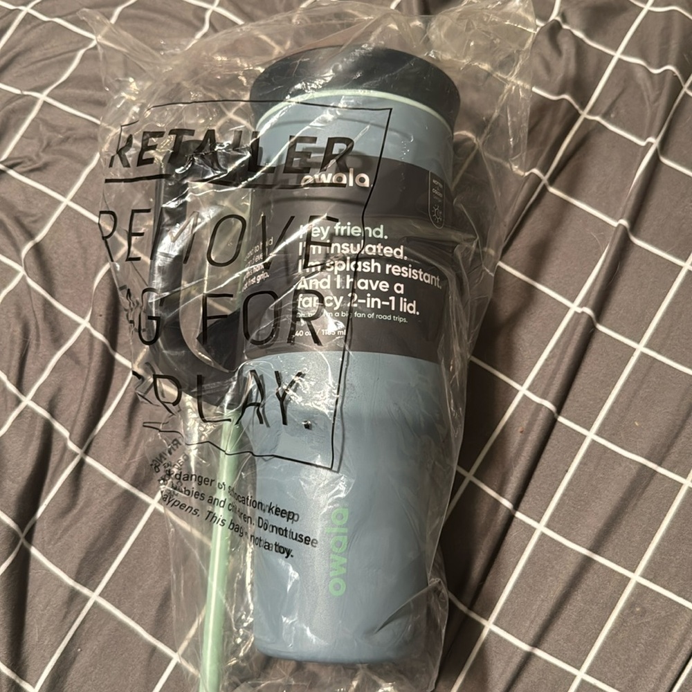 Brand New 40oz Owala Tumbler